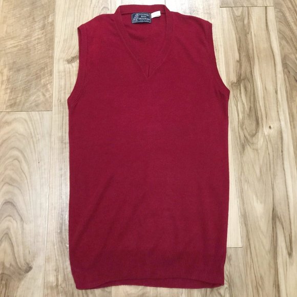 Vintage Peconic Bay Traders Red Sweater Vest M Mens Acrylic  V Neck Usa Made - Picture 9 of 10